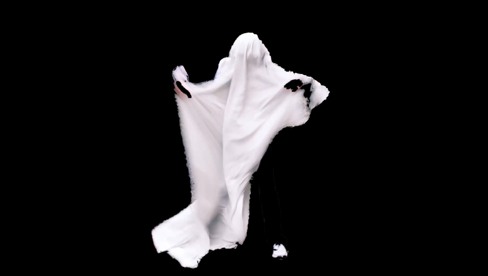 Source : ami dansant sous un drap blanc